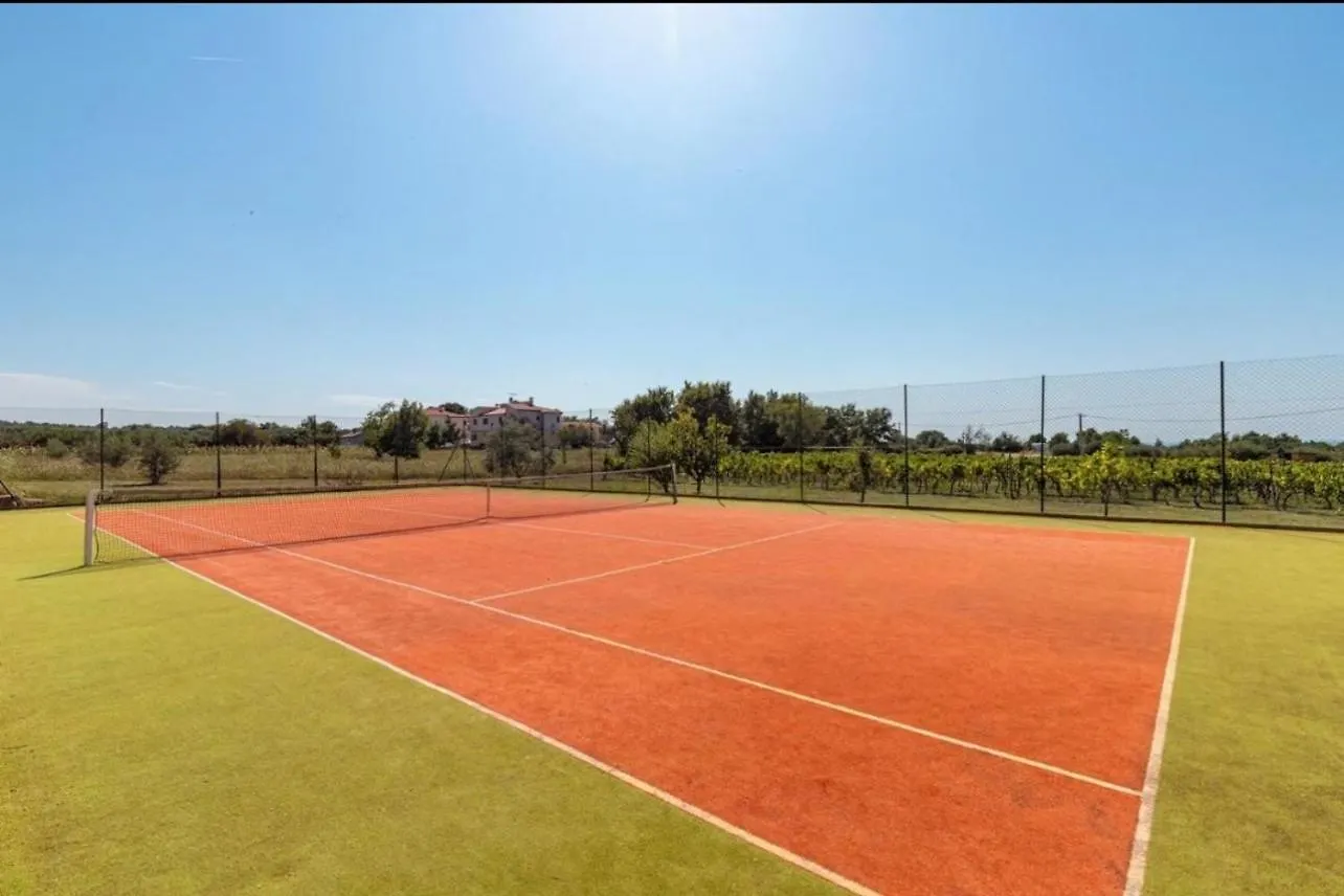 Apartment Aleks Tar-Vabriga
